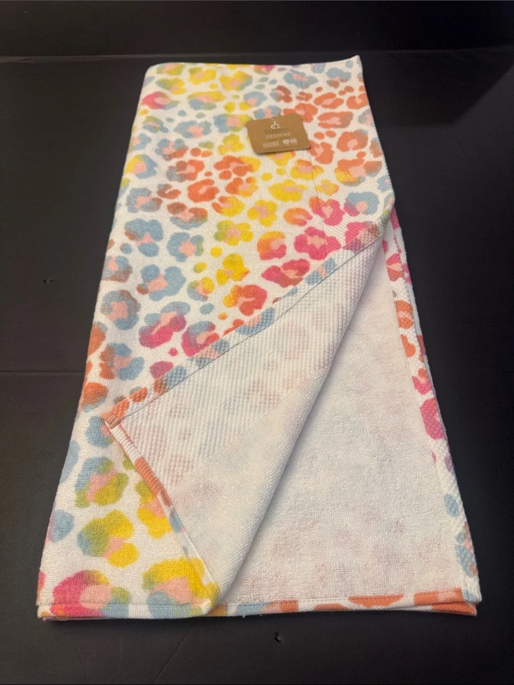 6pc DEBORAH CONNOLLY Multi Leopard Animal Print Bath Towel Set - White Pastel